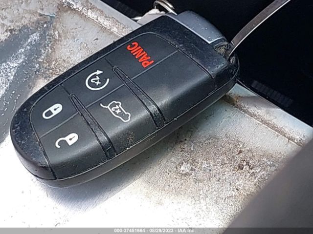 1C4RJEAG4KC856996 Jeep Grand Cherokee Altitude