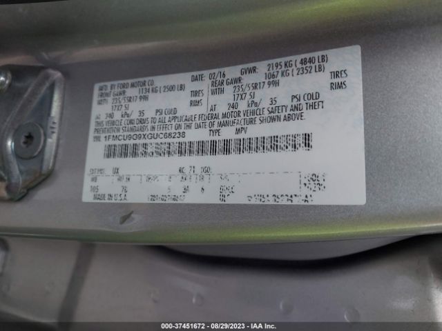 1FMCU9G9XGUC68238 Ford ESCAPE SE