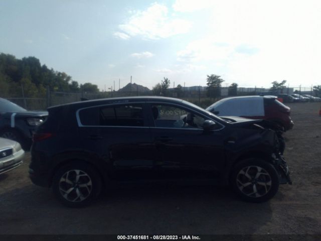 KNDPMCAC4N7992008 KIA Sportage Lx