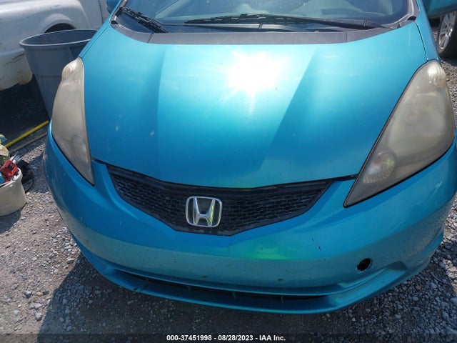 2013 HONDA FIT VIN: JHMGE8H34DC048343
