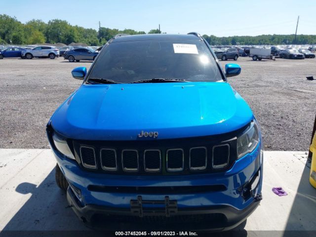 3C4NJDBB2JT161897 Jeep Compass Latitude