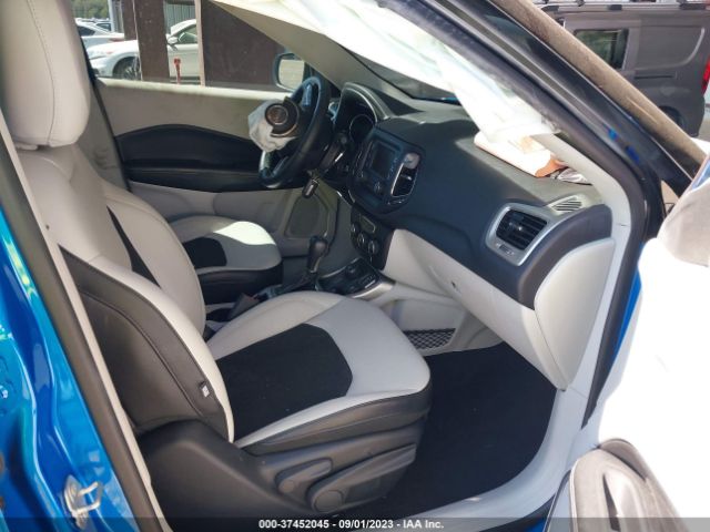 3C4NJDBB2JT161897 Jeep Compass Latitude