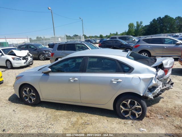 3KPF24AD1KE039218 KIA Forte Lxs