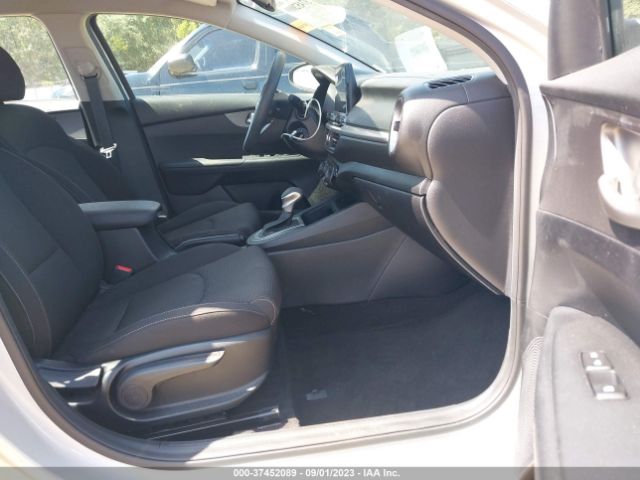 3KPF24AD1KE039218 KIA Forte Lxs