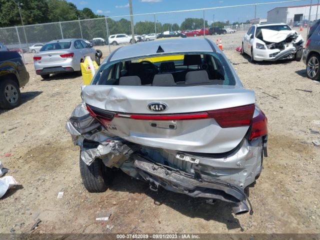 3KPF24AD1KE039218 KIA Forte Lxs