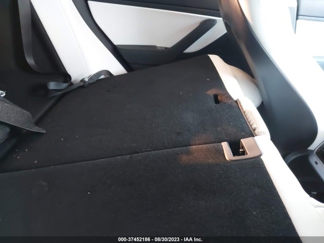 Tesla Model 3 Long Range/performance 2019 5YJ3E1EB1KF487521 Image 8