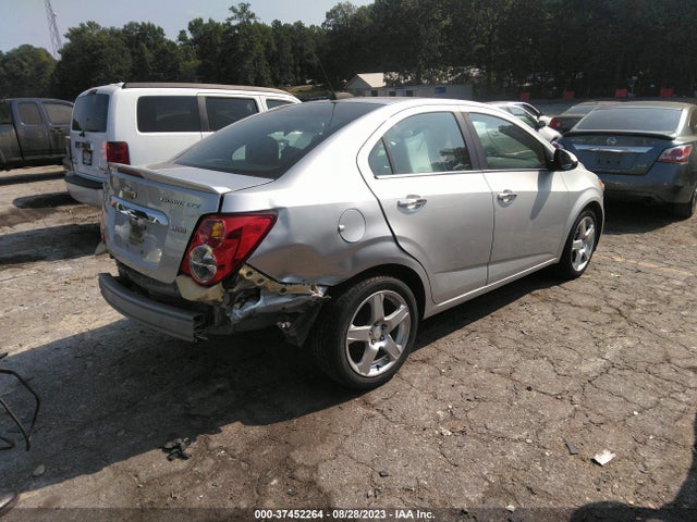 Chevrolet SONIC LTZ 2016 1G1JE5SB9G4147740 Image 4