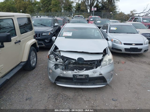 Toyota Prius Four 2015 JTDKN3DU6F0463617 Image 12