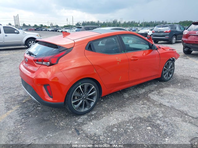 Hyundai Veloster 2.0 Premium 2019 KMHTG6AF1KU005830 Image 4
