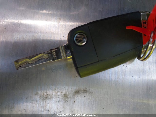 3VW4T7AU6GM026853 Volkswagen GOLF GTI S