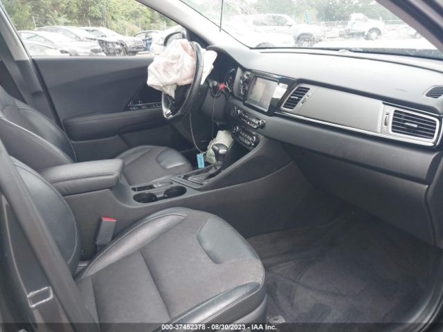 KNDCC3LC5J5148922 KIA NIRO EX