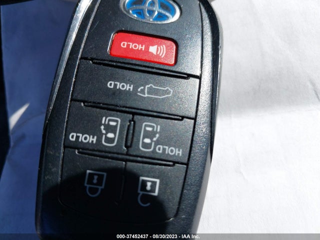 2022 TOYOTA SIENNA PLATINUM VIN: 5TDERKEC0NS113719