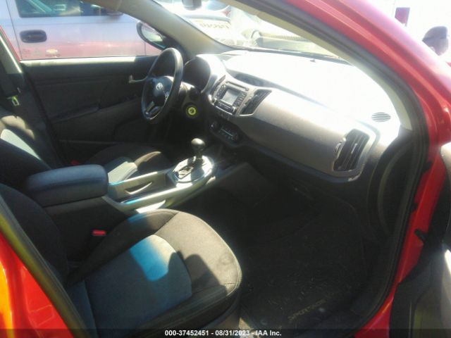 KNDPB3AC0F7700023 KIA Sportage Lx