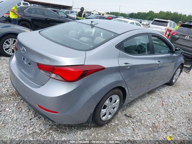 Hyundai ELANTRA SE 2016 5NPDH4AEXGH731012 Image 11