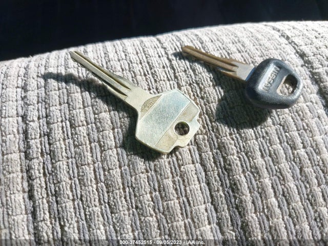 1989 NISSAN D21 KING CAB VIN: 1N6HD16YXKC390632
