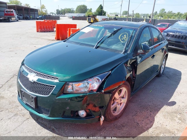 Chevrolet Cruze 1lt Auto 2014 1G1PC5SB0E7103895 Image 2