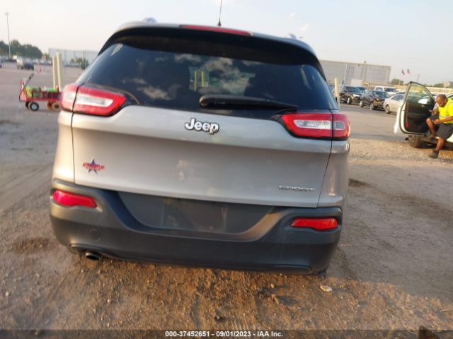 1C4PJLAB7FW657624 Jeep Cherokee Sport