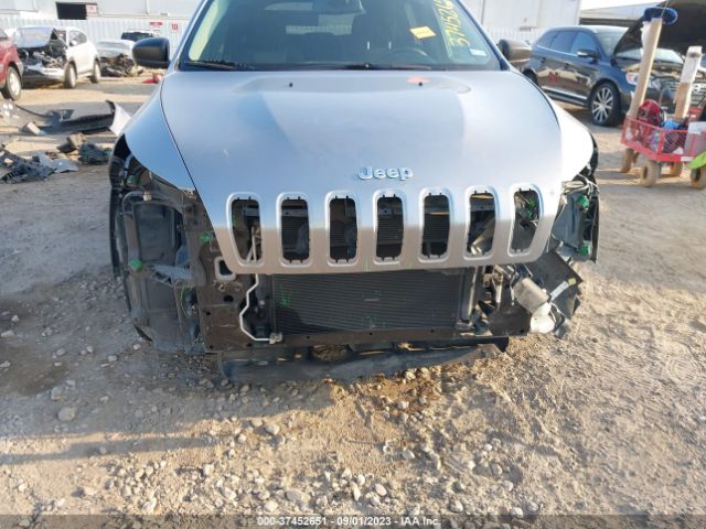 1C4PJLAB7FW657624 Jeep Cherokee Sport