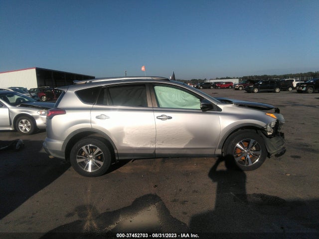 2016 TOYOTA RAV4 XLE VIN: 2T3WFREV6GW301184