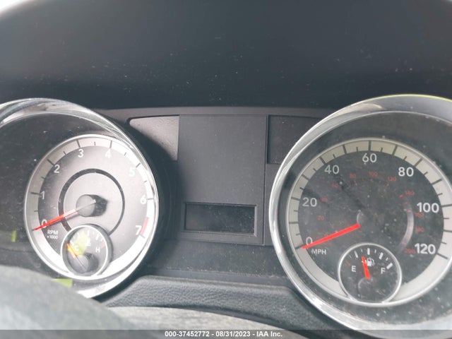 2011 DODGE GRAND CARAVAN EXPRESS VIN: 2D4RN4DG1BR715422
