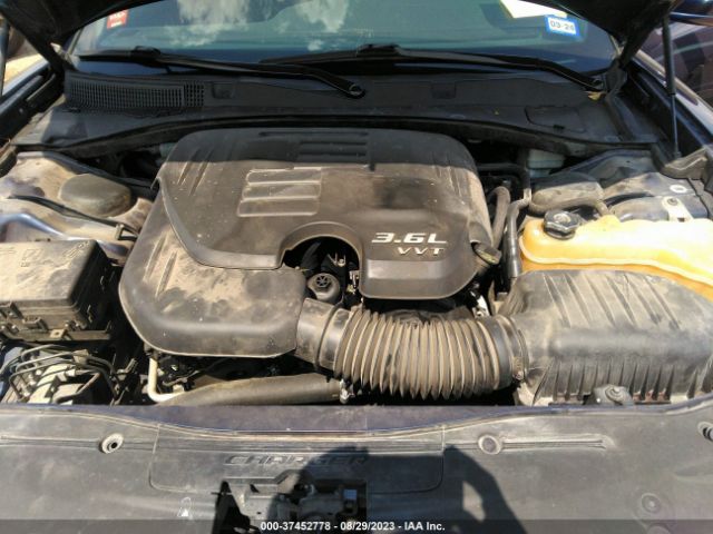 2C3CDXBG4FH738302 Dodge Charger Se
