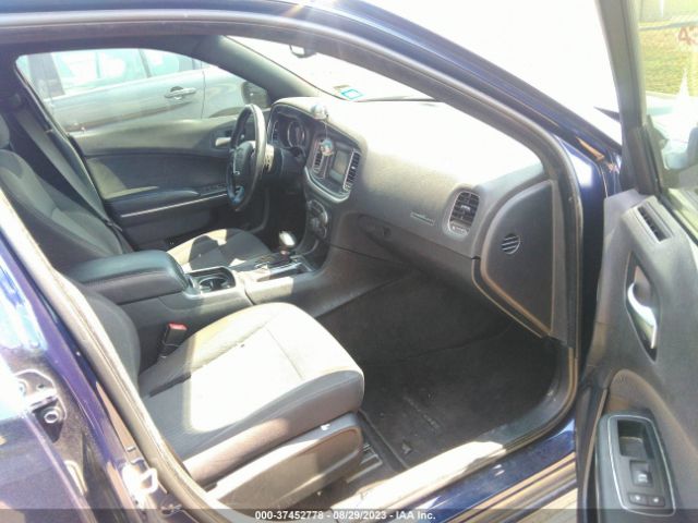 2C3CDXBG4FH738302 Dodge Charger Se