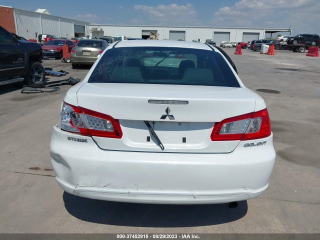 2011 MITSUBISHI GALANT FE VIN: 4A32B2FF1BE011747