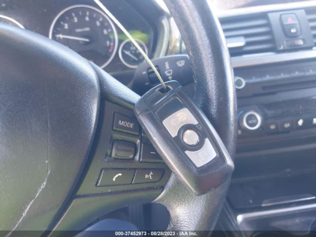 WBA3B1G53FNT05421 BMW 3 Series 320i