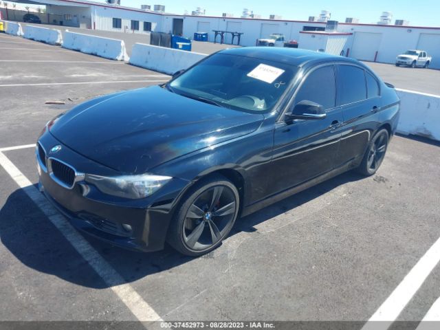 WBA3B1G53FNT05421 BMW 3 Series 320i