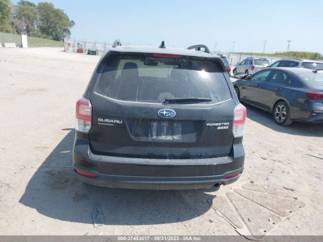 JF2SJAGC2HH497613 Subaru Forester Premium