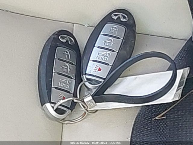 3PCAJ5M39KF111699 Infiniti Qx50 Luxe
