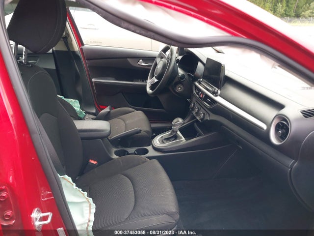 2021 KIA FORTE LXS VIN: 3KPF24AD2ME405173