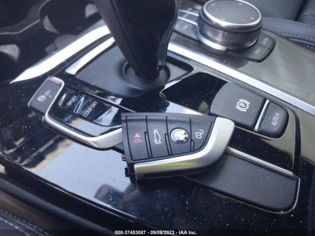 5UXTR7C5XKLF25900 BMW X3 Sdrive30i