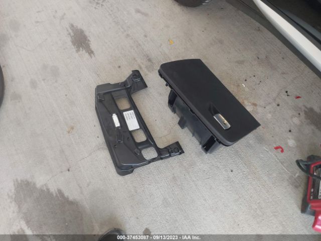 5UXTR7C5XKLF25900 BMW X3 Sdrive30i