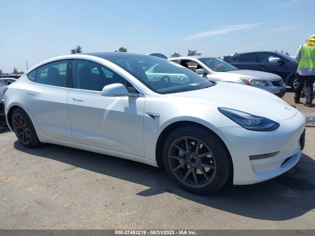2020 Tesla 3, VIN: 5YJ3E1EA2LF613832