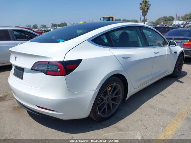 5YJ3E1EA2LF613832 Tesla Model 3 Standard Range