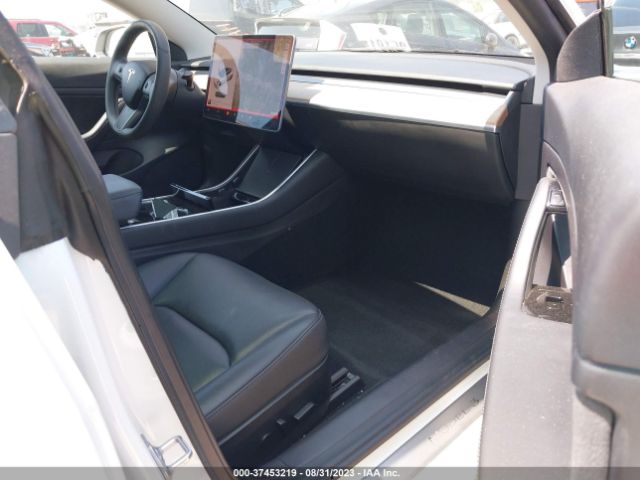 5YJ3E1EA2LF613832 Tesla Model 3 Standard Range