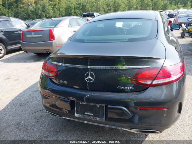 WDDWJ8EBXKF773743 Mercedes-Benz C-class C 300