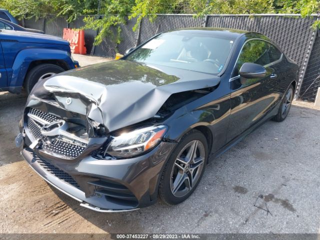WDDWJ8EBXKF773743 Mercedes-Benz C-class C 300