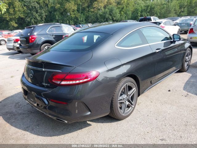 WDDWJ8EBXKF773743 Mercedes-Benz C-class C 300