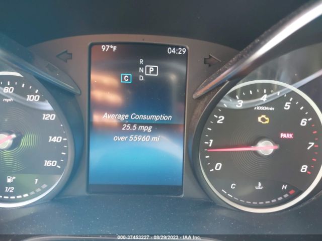 WDDWJ8EBXKF773743 Mercedes-Benz C-class C 300