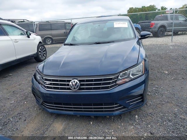 1VWAA7A31JC035551 Volkswagen Passat 2.0t S/r-line