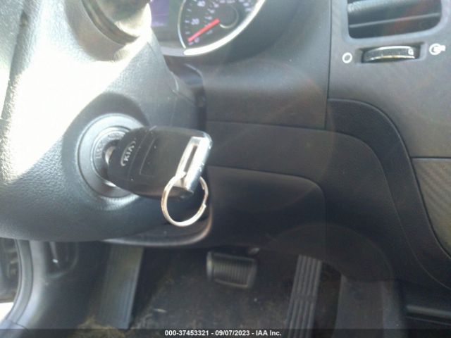 KNAFX4A86G5553134 KIA FORTE EX