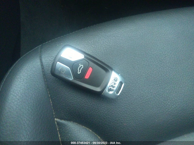 WA1LAAF7XHD005726 Audi Q7 Premium Plus