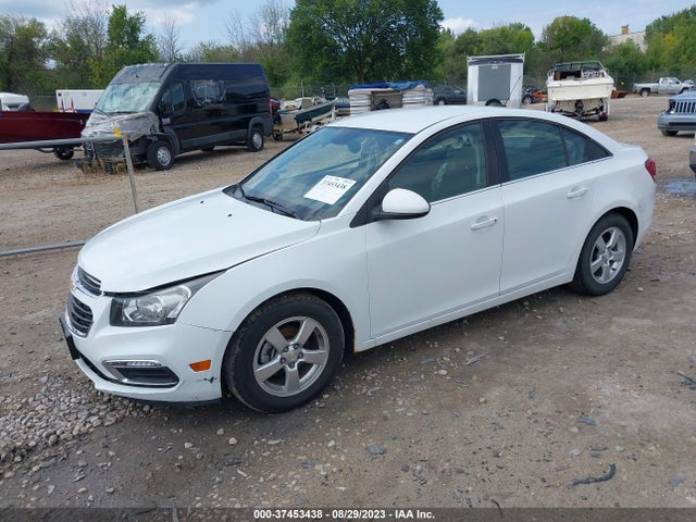 Chevrolet CRUZE LT 2015 1G1PC5SB4F7205556 Image 2