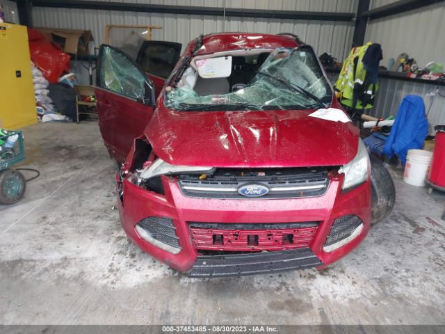 1FMCU9G96FUC14482 Ford ESCAPE SE