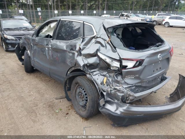 JN1BJ1CR1KW338676 Nissan Rogue Sport S