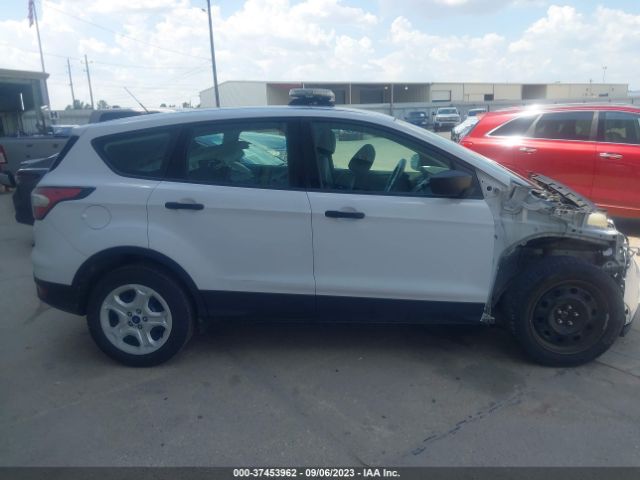 1FMCU0F77HUB21193 Ford ESCAPE S