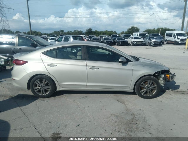 2018 HYUNDAI ELANTRA SEL VIN: 5NPD84LFXJH278913