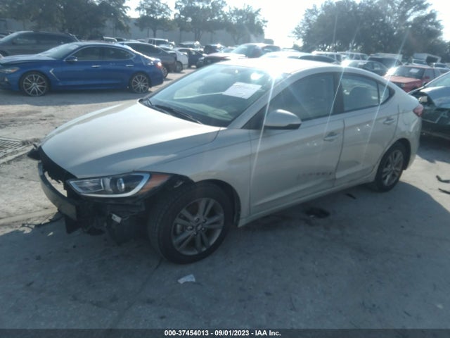 Hyundai ELANTRA SEL 2018 5NPD84LFXJH278913 Image 2